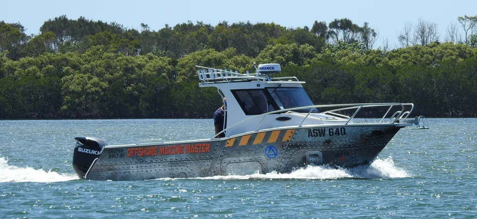 750 GT Boat Review