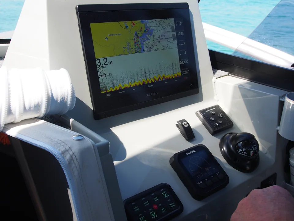 680WA boat test