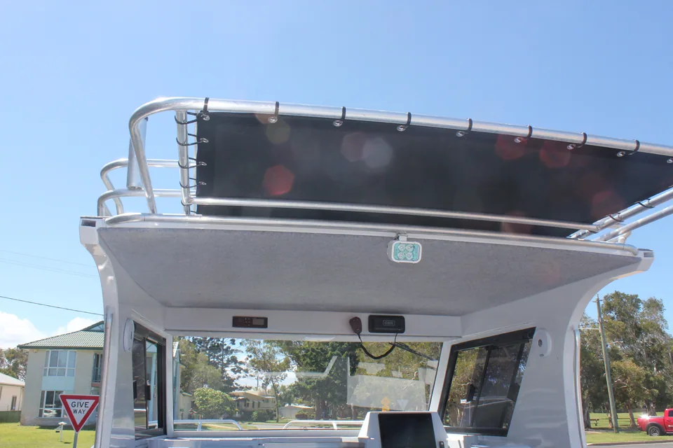 710CC · Hard Top Boats