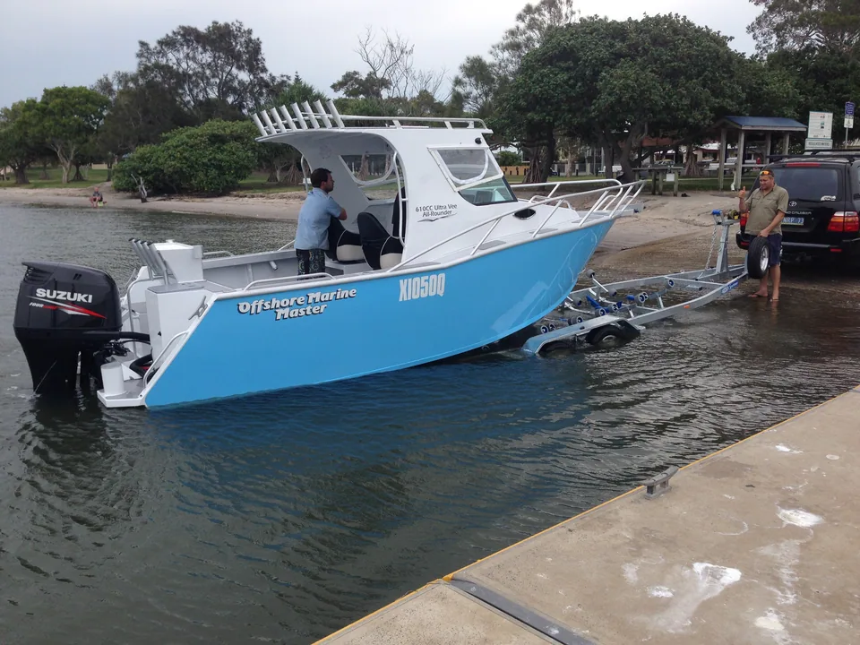 610CC · Hard Top Boats