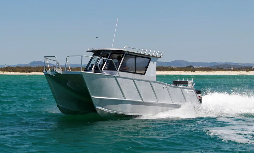 800 · Twin Hull Cats